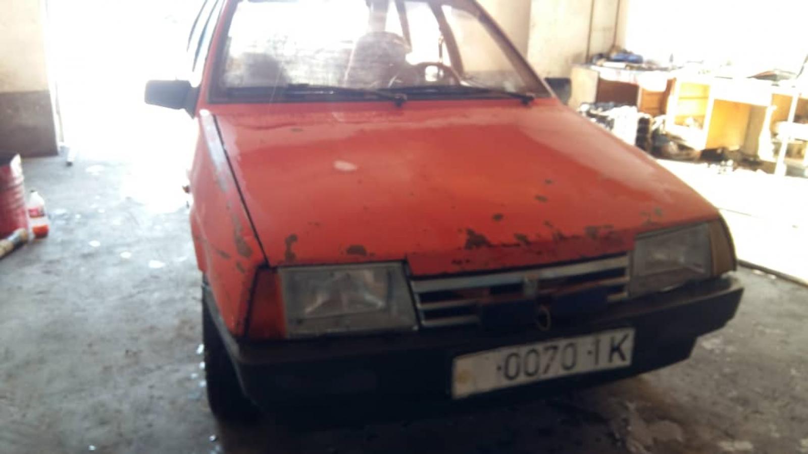 ВАЗ  21093