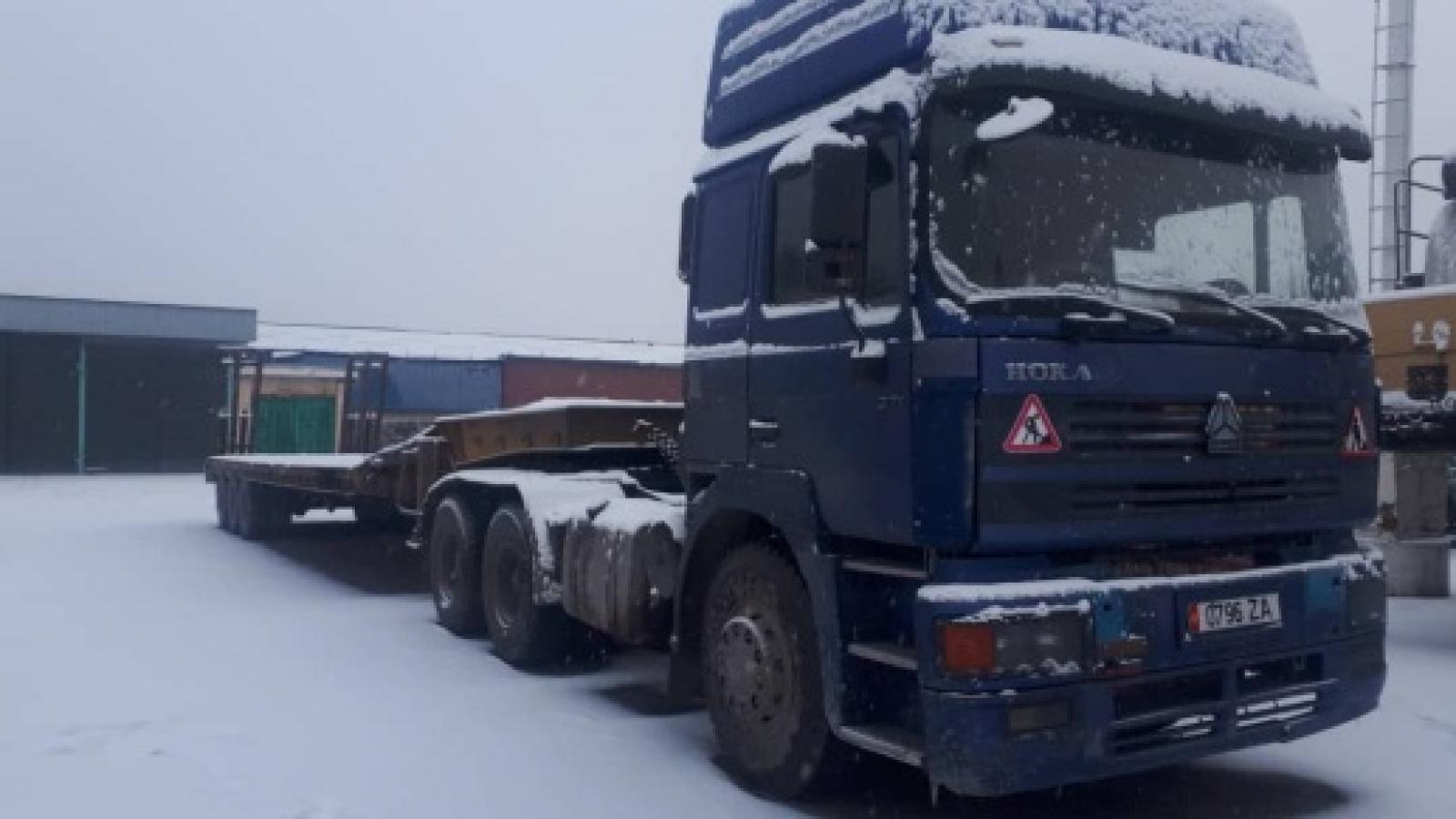 Автомашина НОКА ZZ4253 тягач