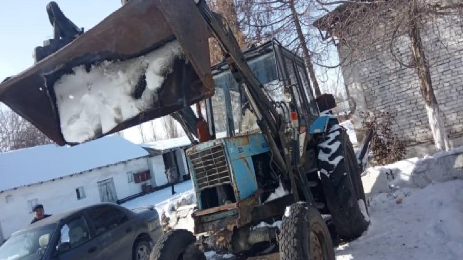 Погрузчик  экскаватор   ТО-49  