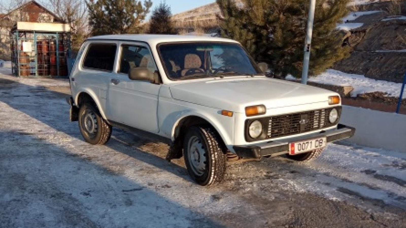 Автомашина  ВАЗ-21213 