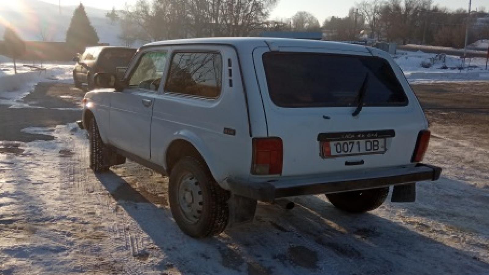 Автомашина  ВАЗ-21213 