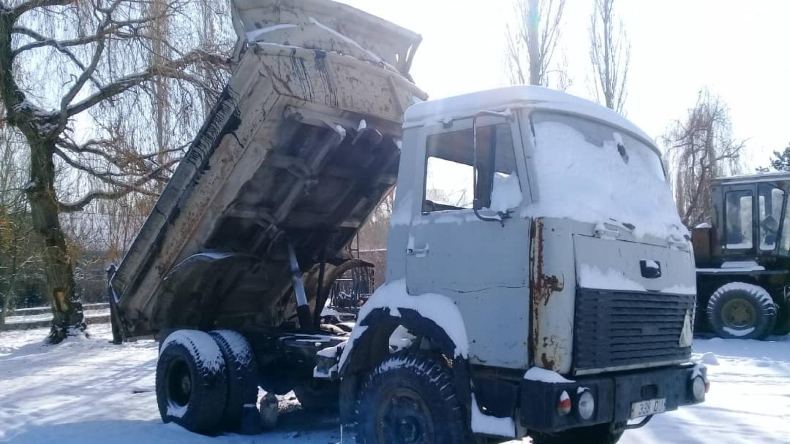 Автомашина МАЗ-5551