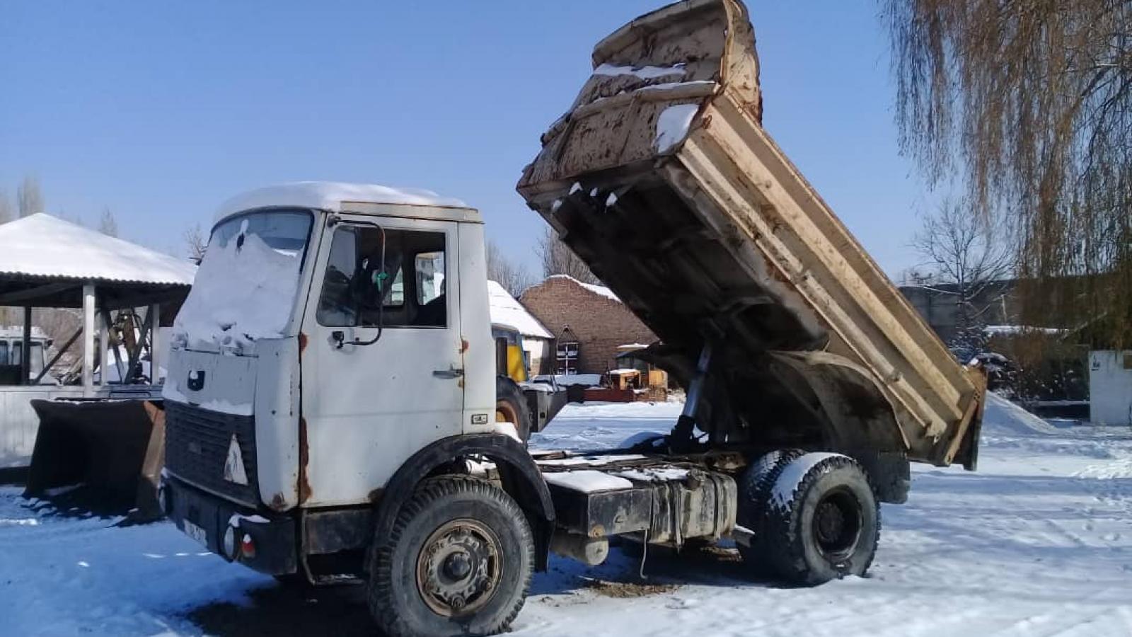 Автомашина МАЗ-5551