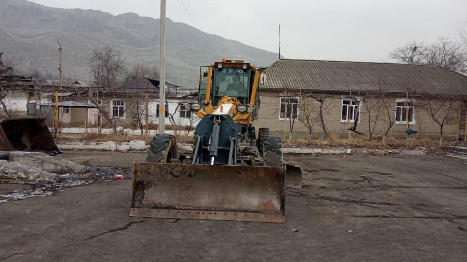 Автогрейдер GR-160