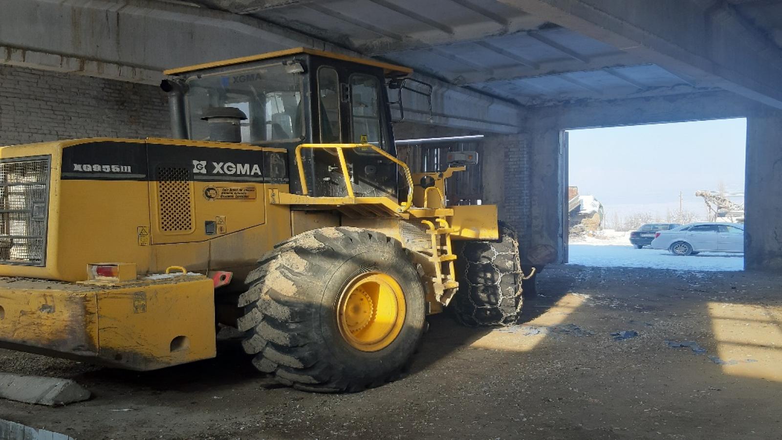 Погрузчик модель XCMG XG-955