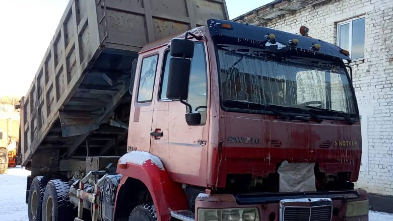Sinotruk SS 3251 М