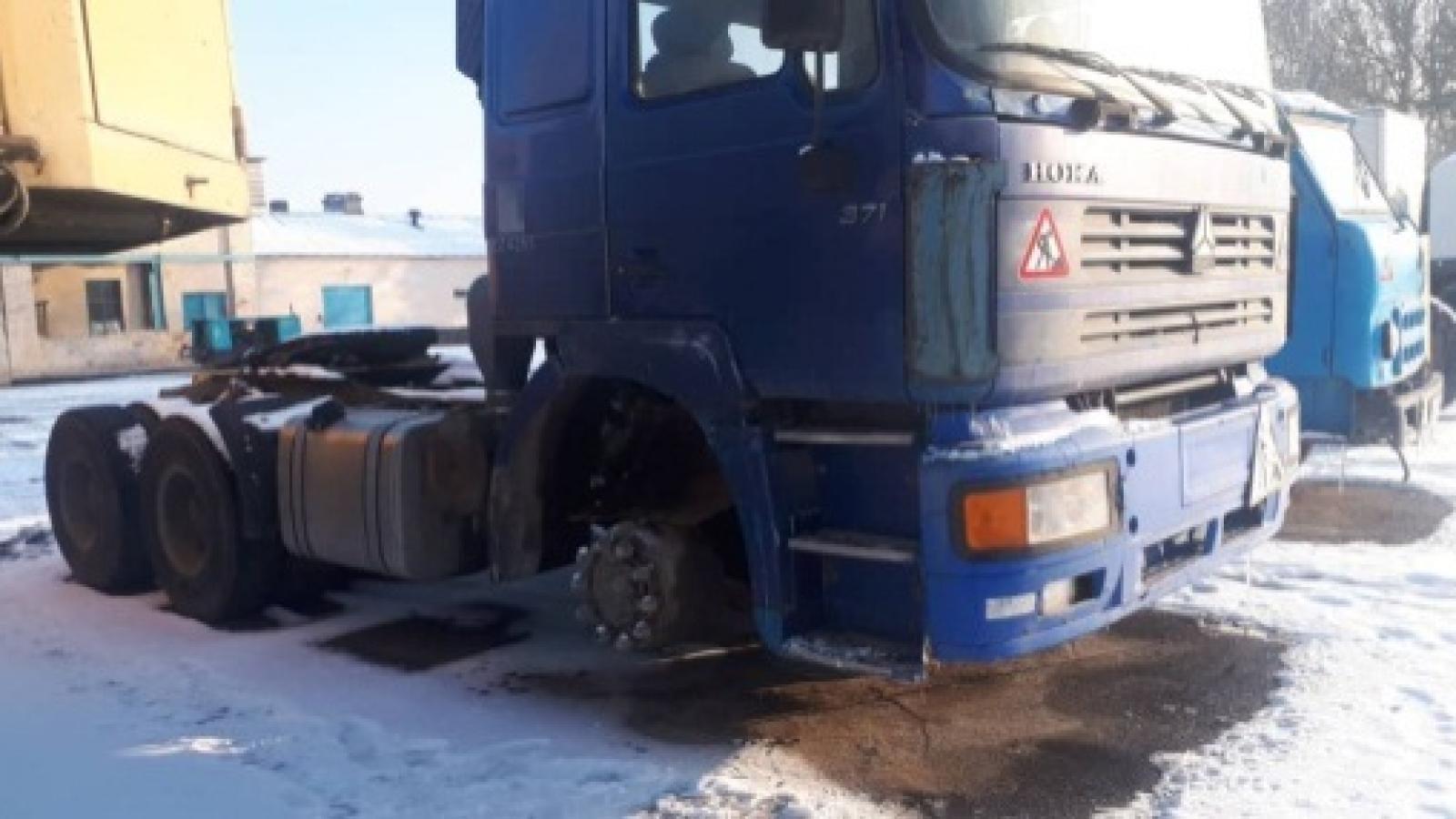 Автомашина НОКА ZZ4253 тягач