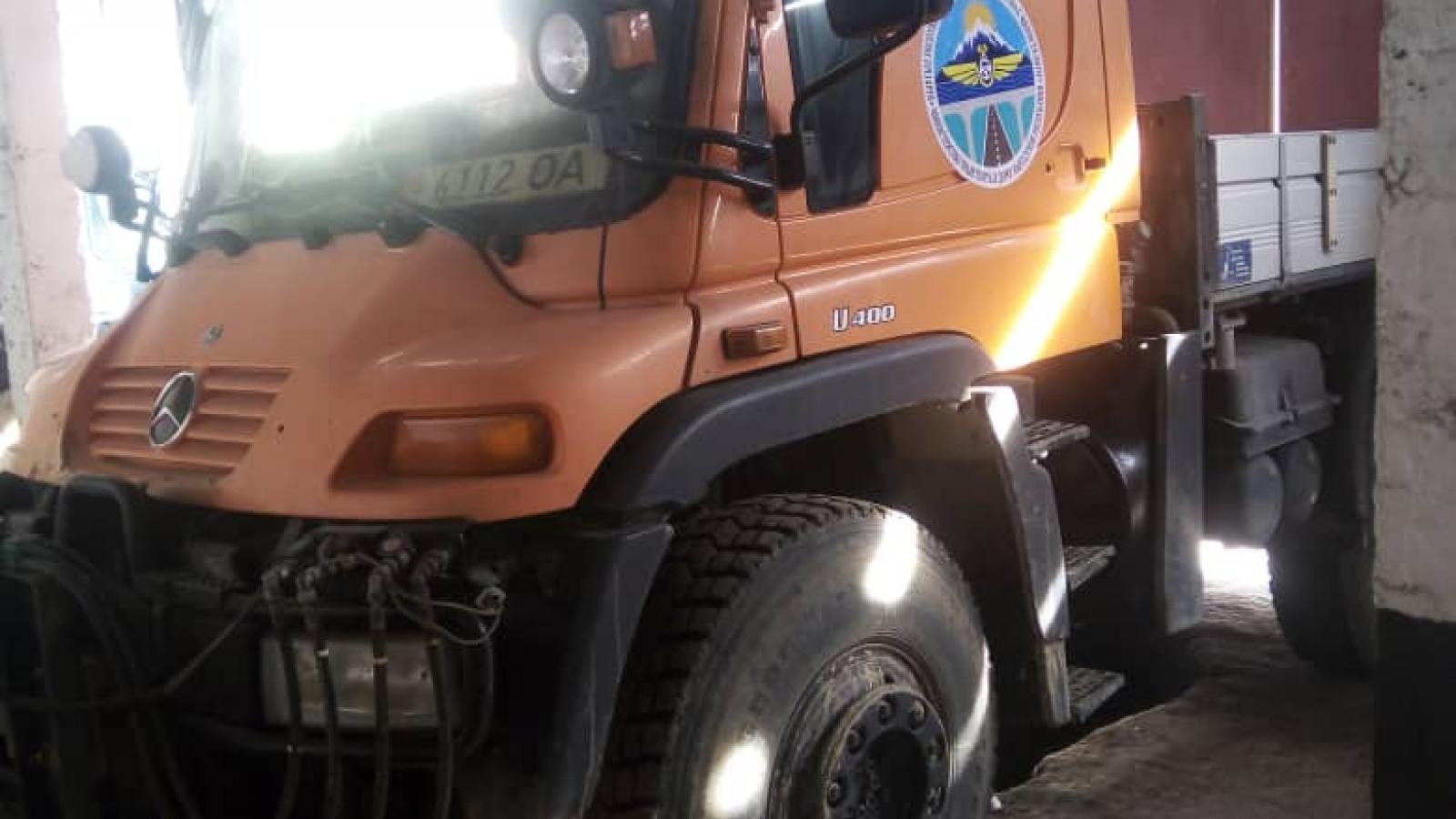 Мерседе –Бенц UNIMOG U-400