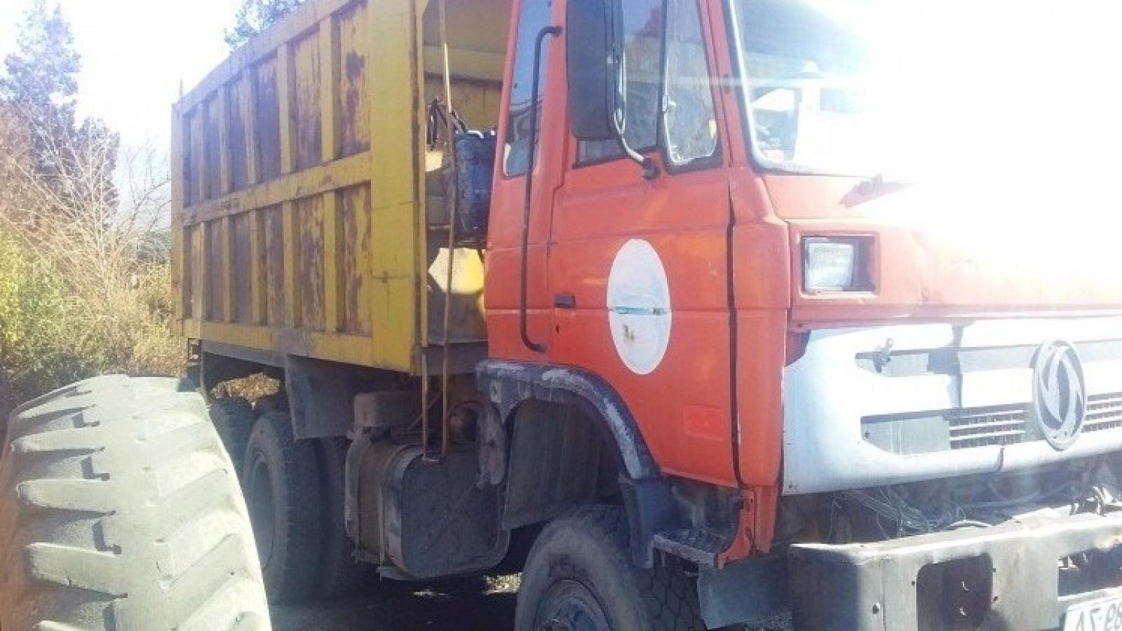 Автосамосвал Дунфен - EQ3218GJ 