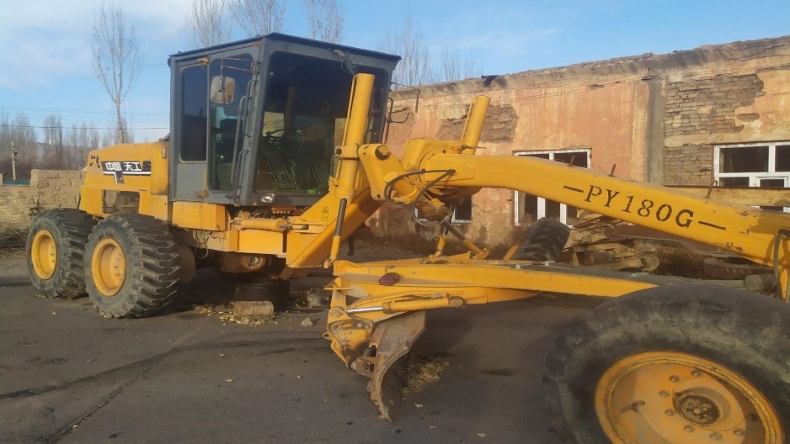 Автогрейдер PY-180