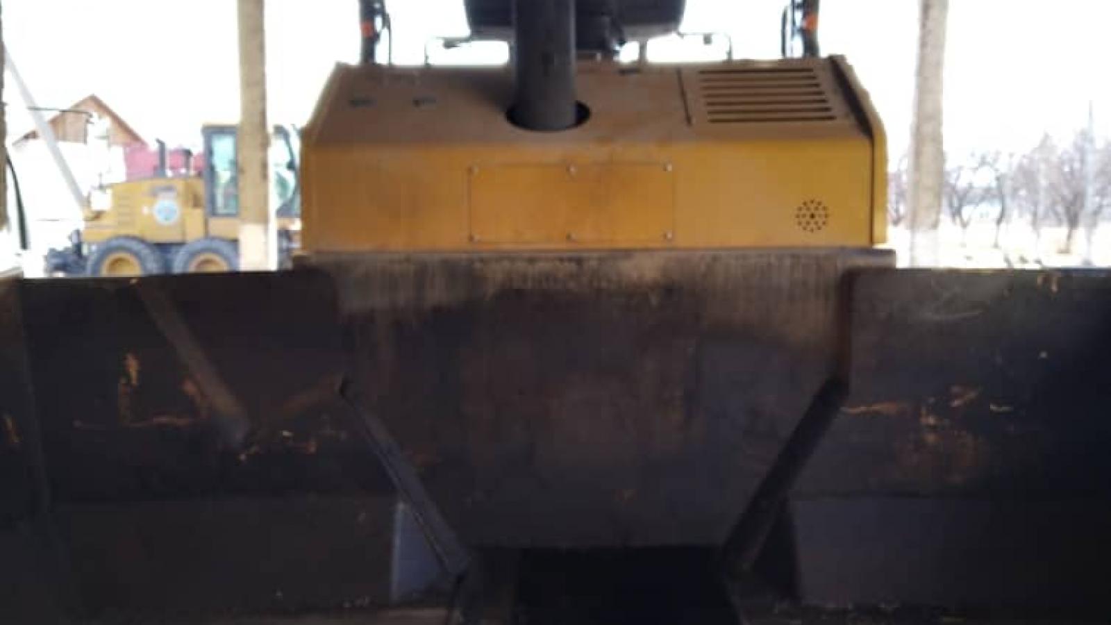 АСФАЛЬТОУКЛАДЧИК    МОДЕЛЬ  RP-403