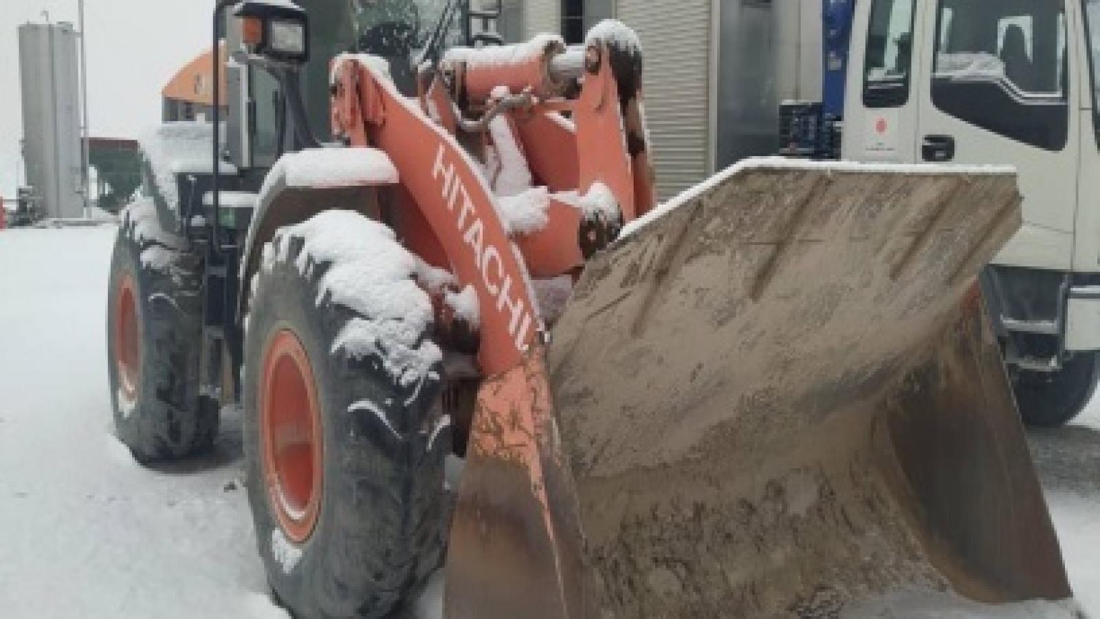 Мехпогрузчик HITACHI   ZW-180
