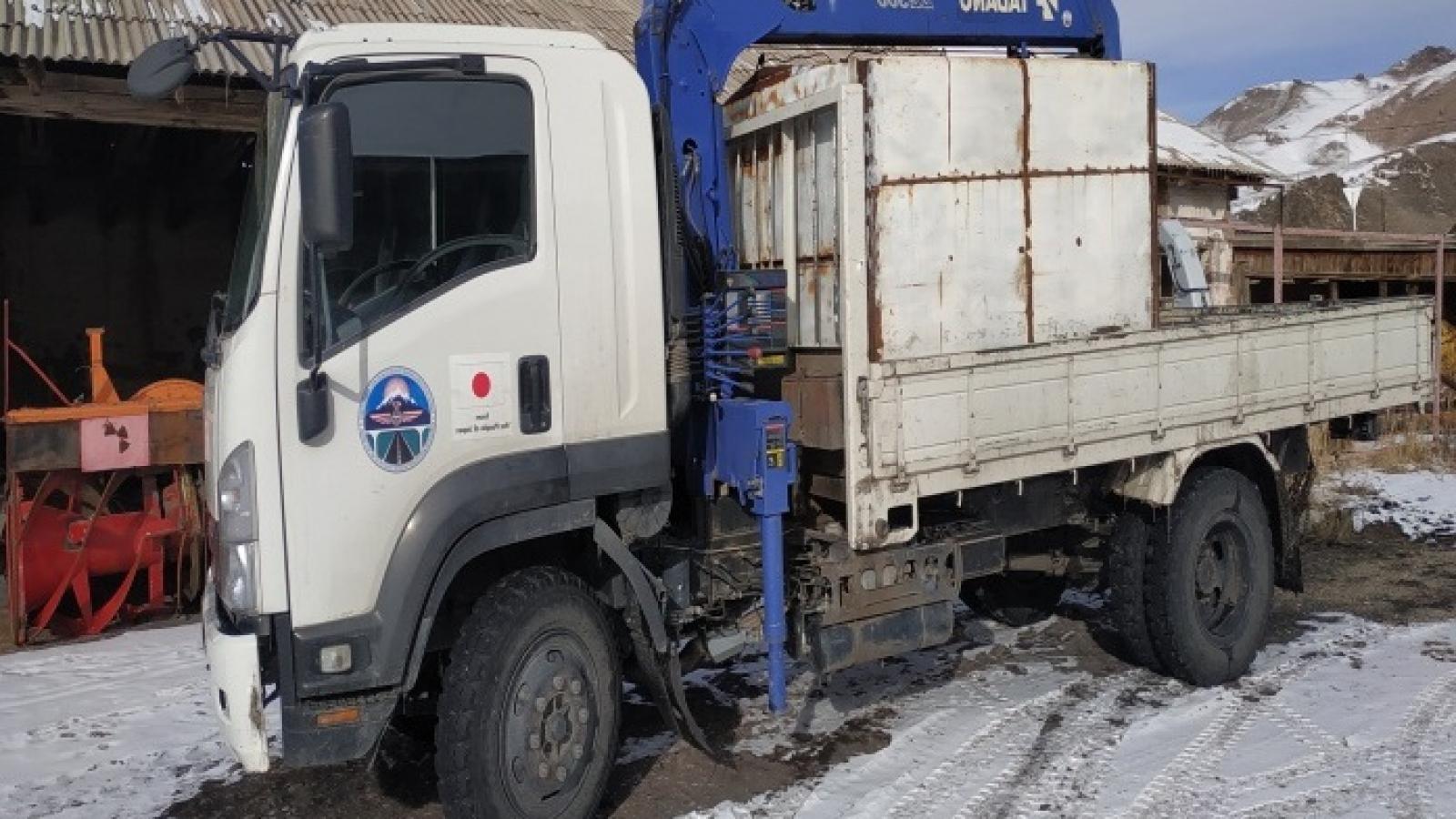 Автоманипулятор Исузу 