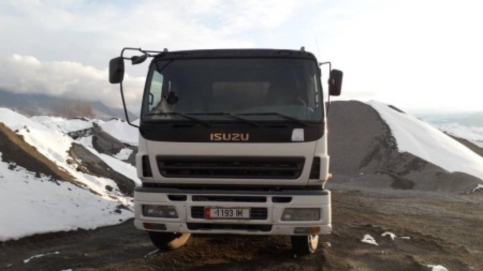  АвтосомосвалISUZU