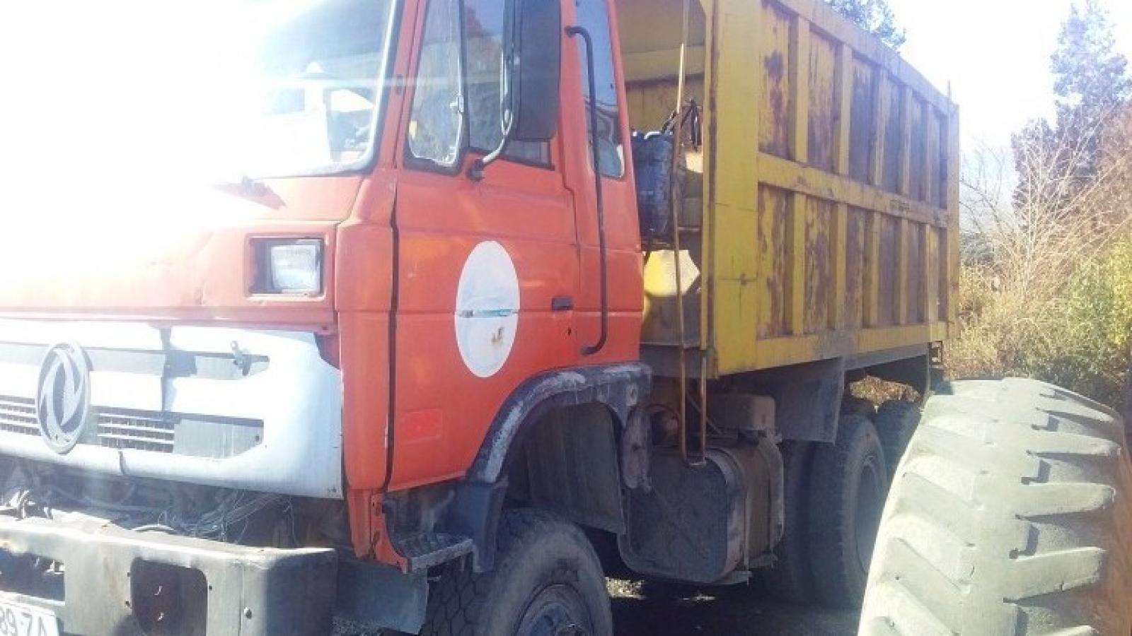 Автосамосвал Дунфен - EQ3218GJ 