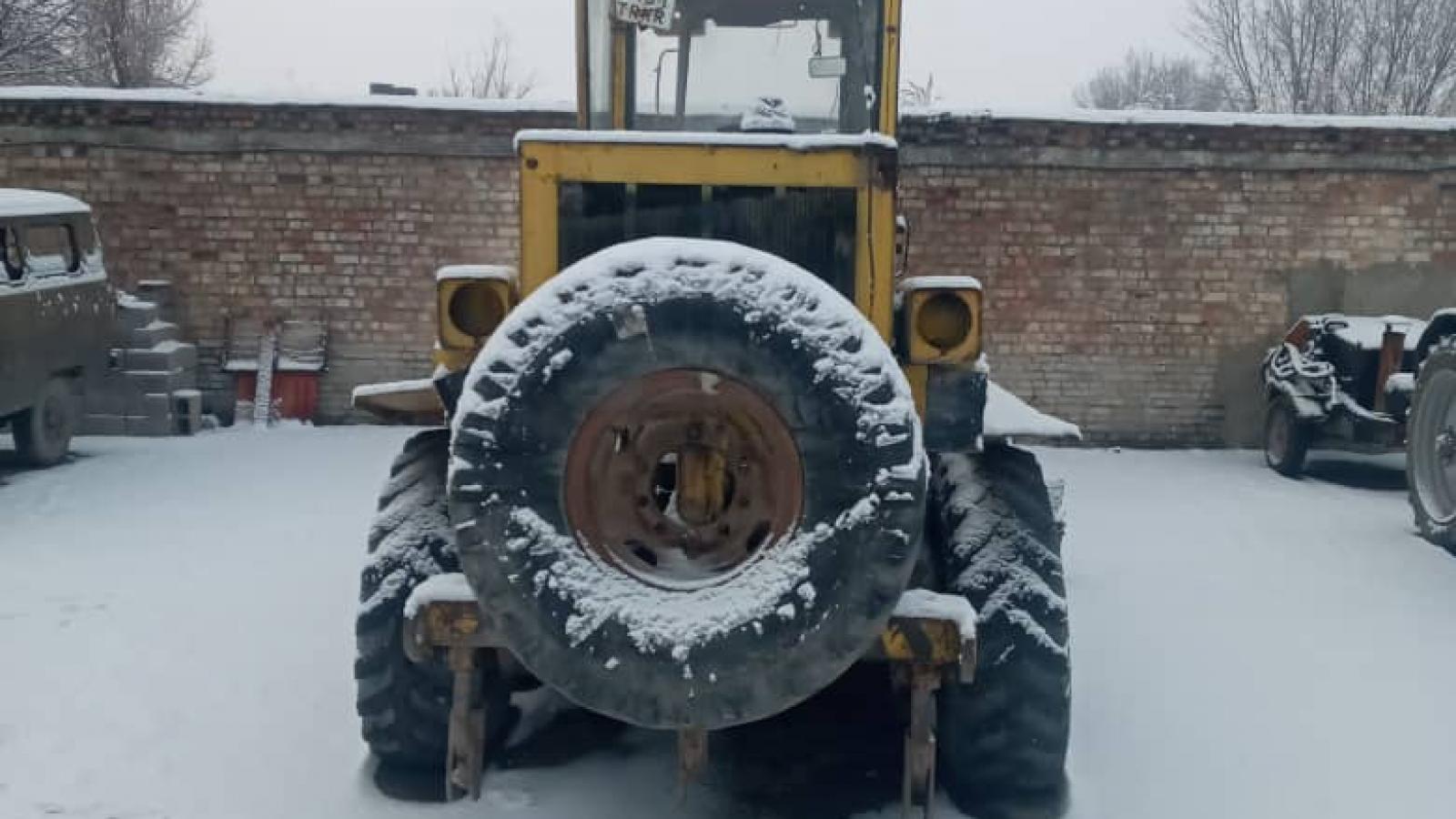 Автогрейдер ДЗ - 180