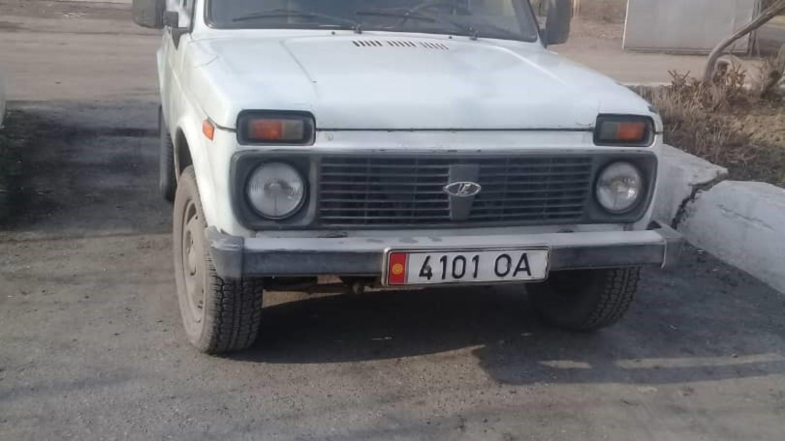 Автомашина ВАЗ-21214