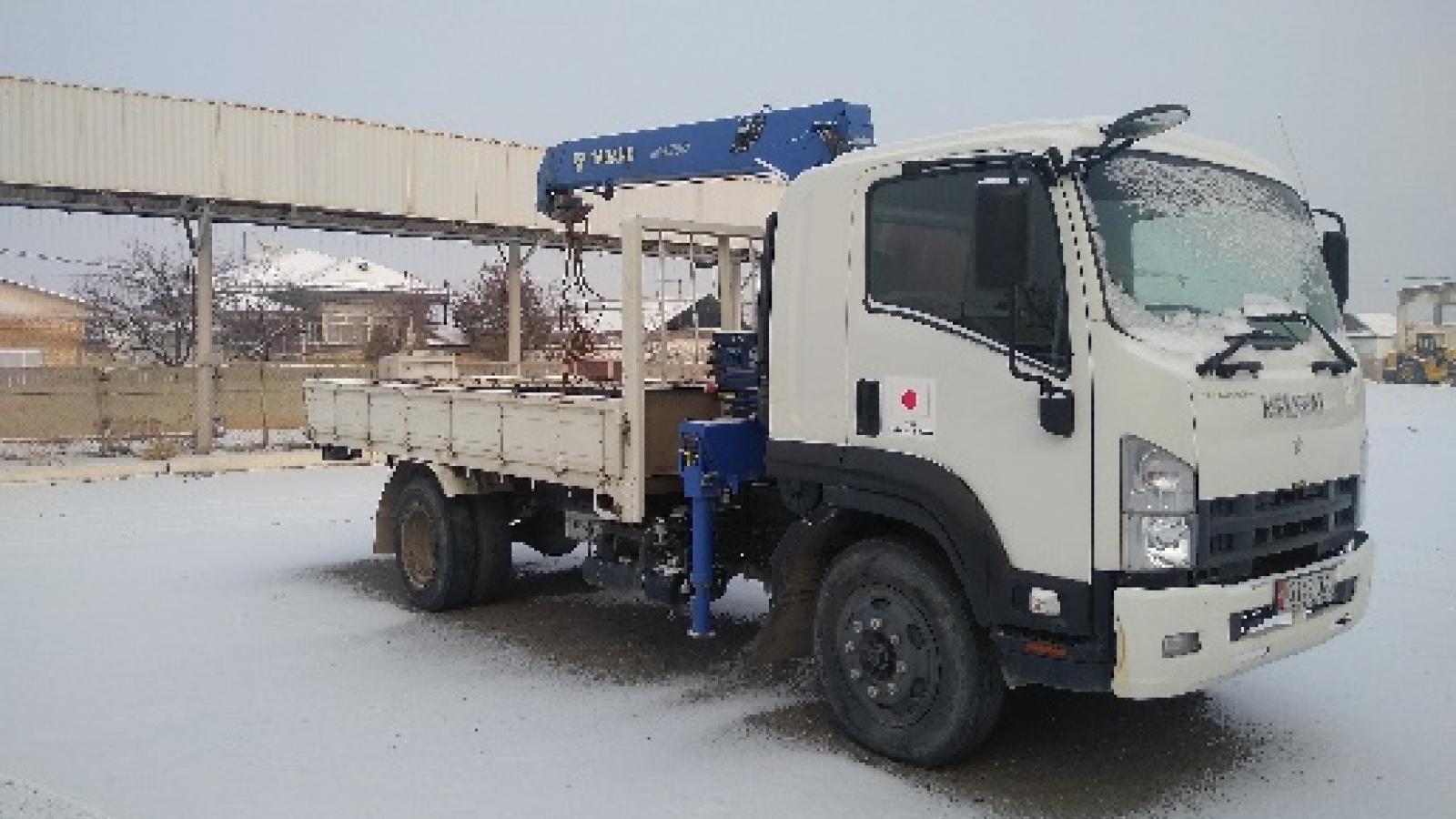 Грузовик с краном (Манипулятор) Исузу 