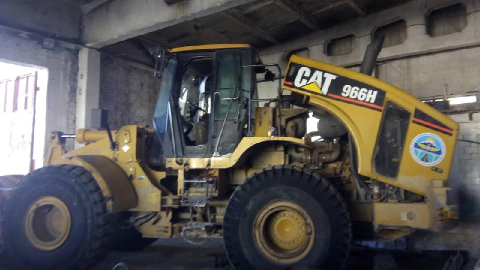 Погрузчик CAT 966 Н
