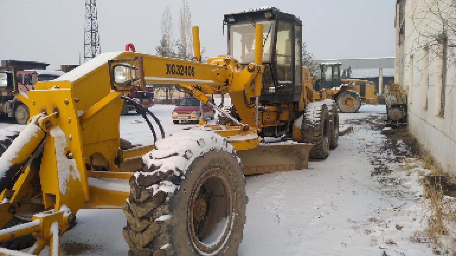 Автогрейдер XG3240S
