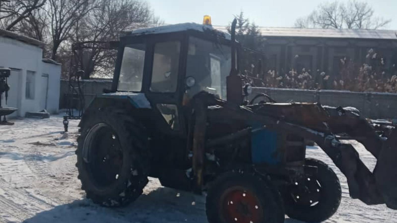 Погрузчик ТО - 49 на базе МТЗ-82
