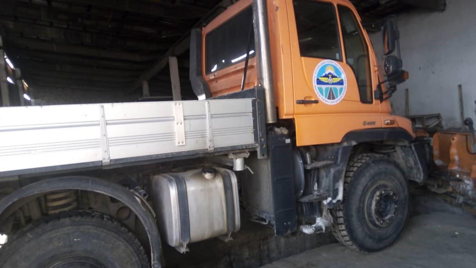 Мерседе –Бенц UNIMOG U-400