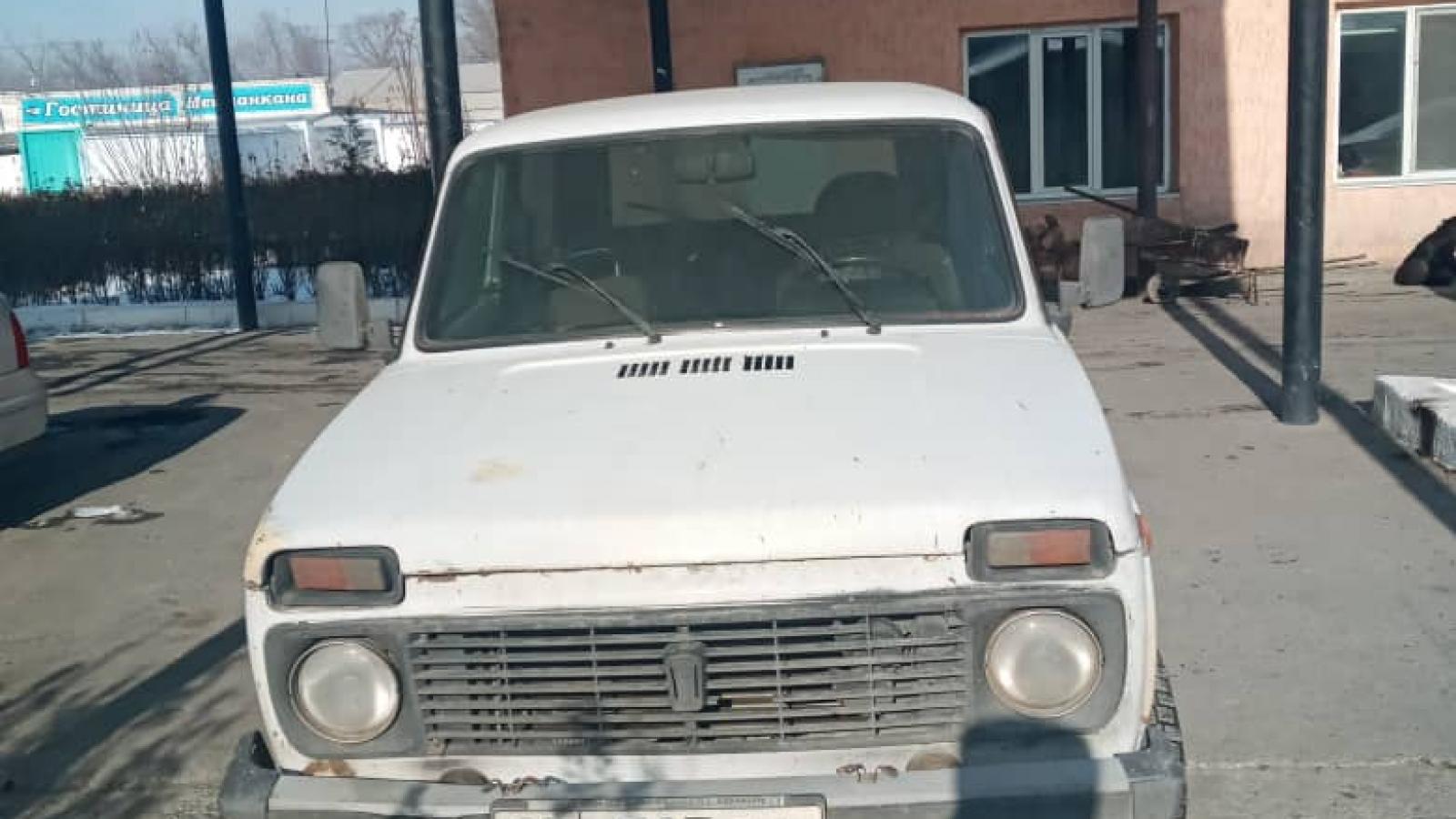 Автомашина ВАЗ-21213
