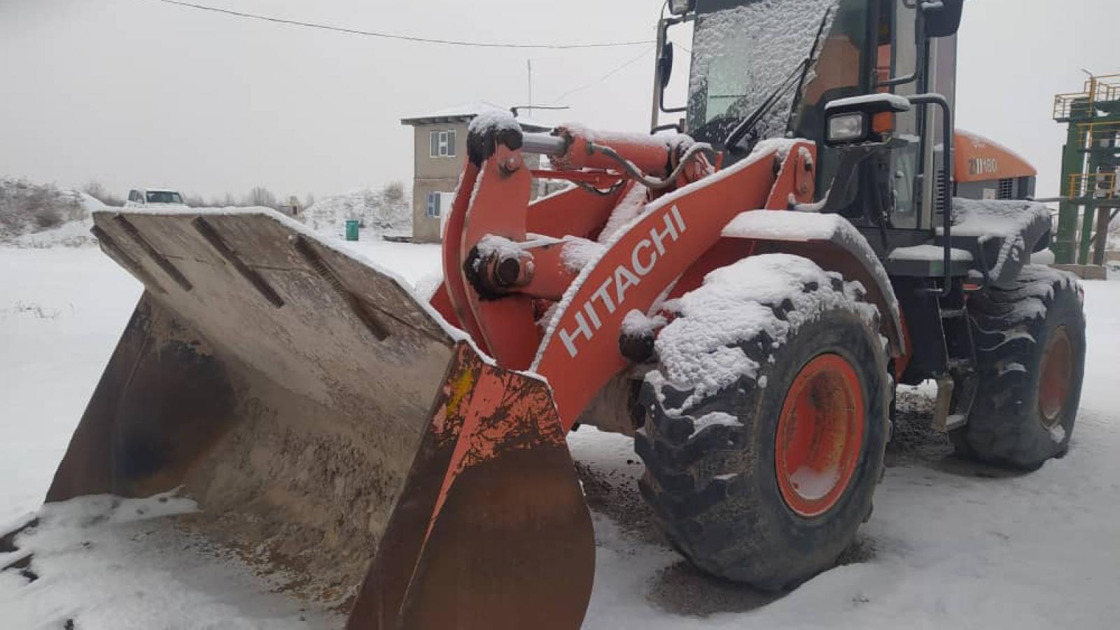 Мехпогрузчик HITACHI   ZW-180