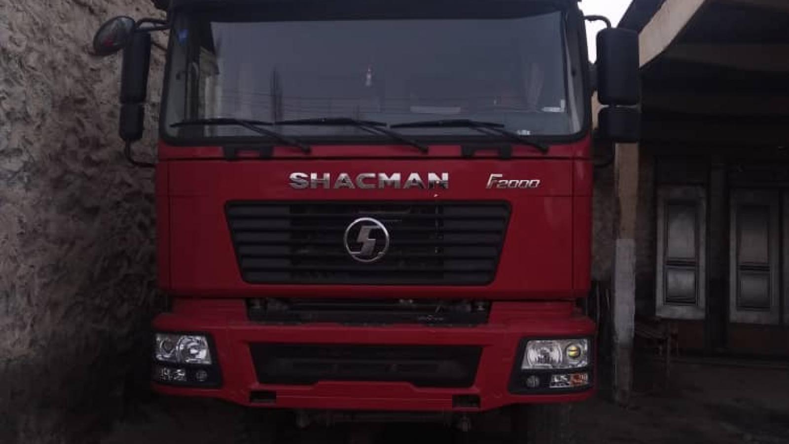 Автосамосвал Шахман