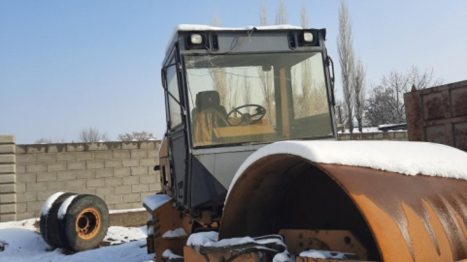Каток дорожный ДУ 84