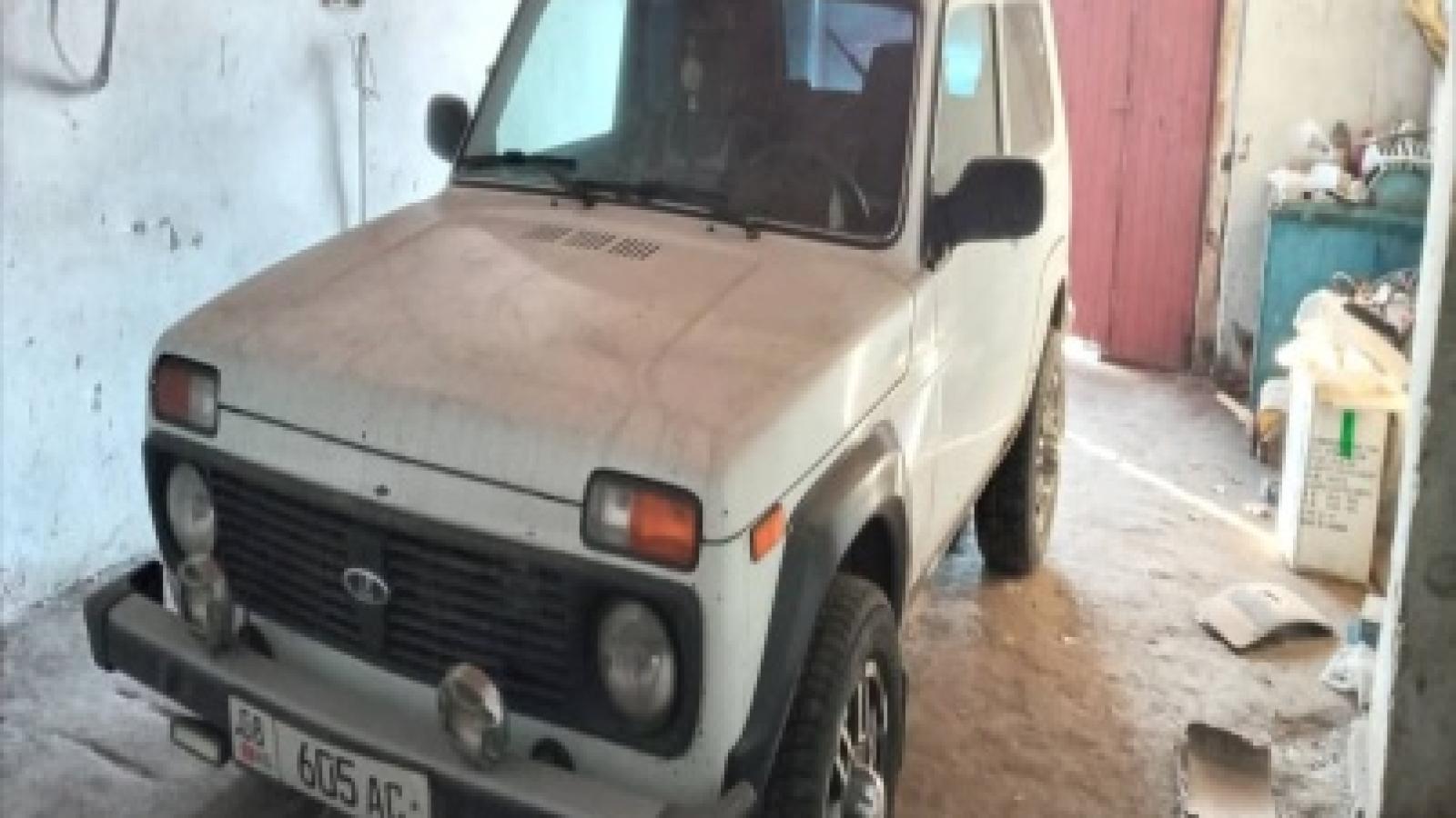 ВАЗ  2121