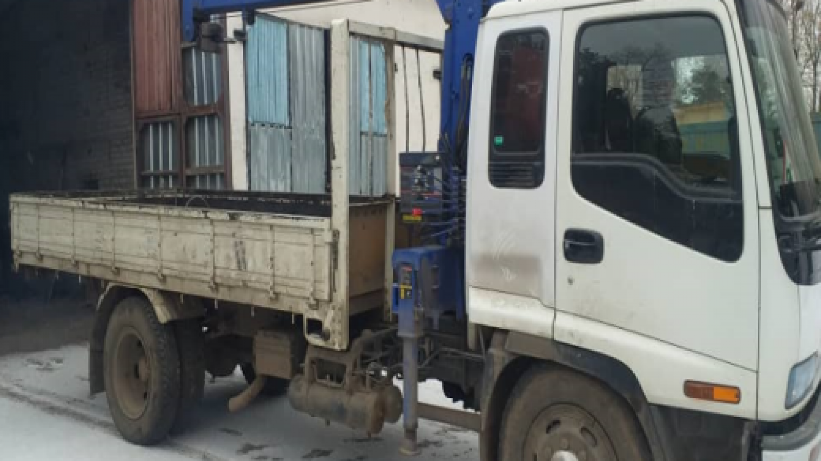 Автомашина ISUZU  кран (манипулятор)