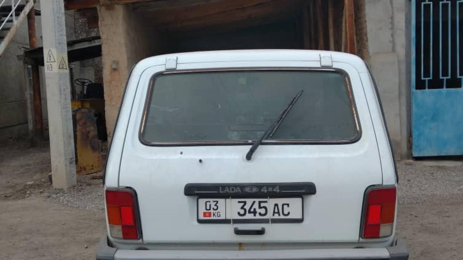 ВАЗ -2121