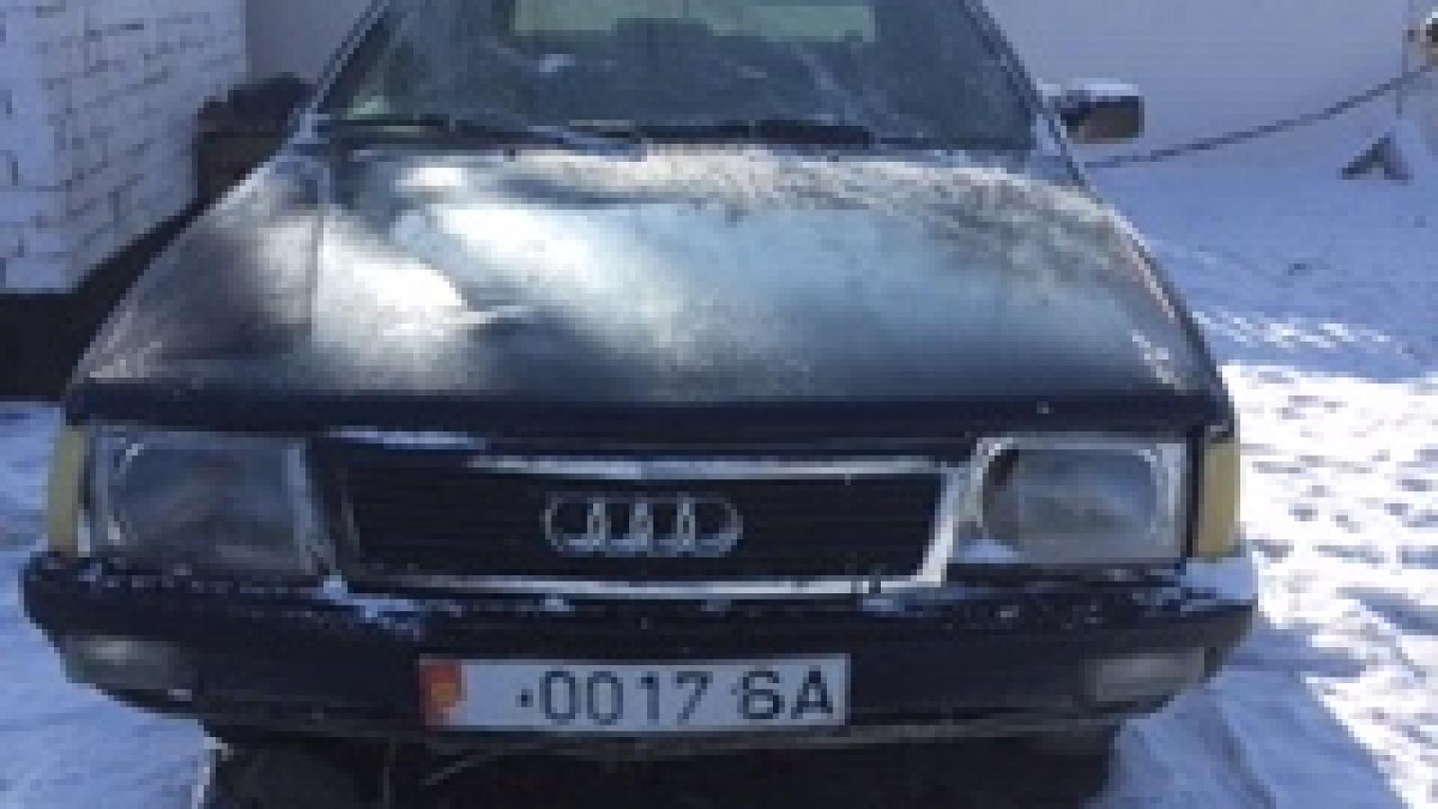 Автомашина Ауди - 100