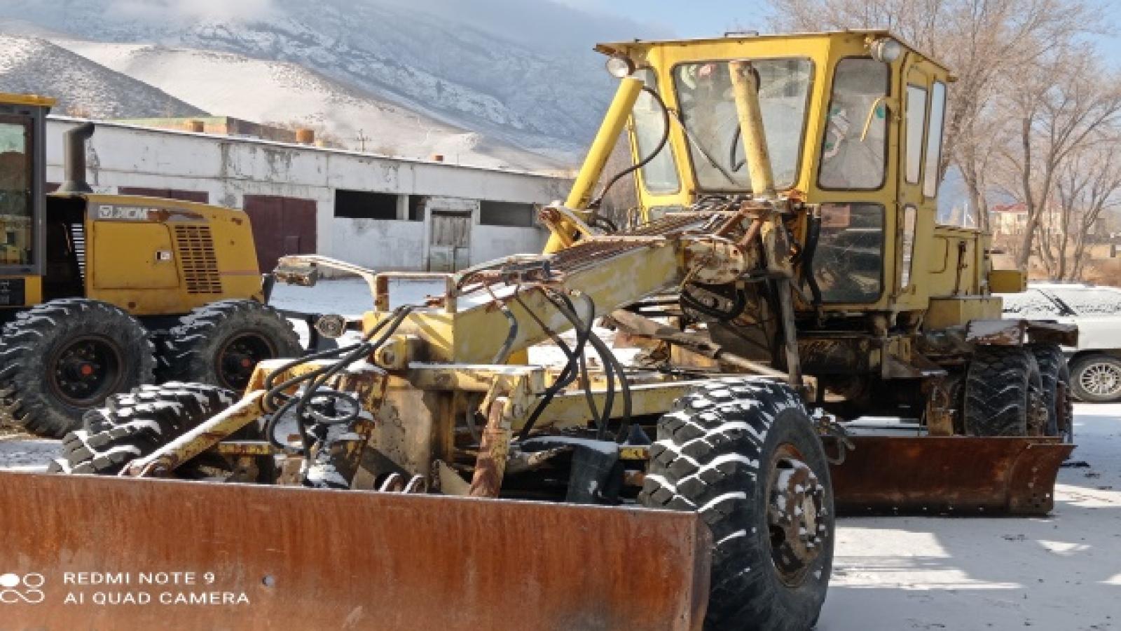 Автогрейдер ДЗ-143