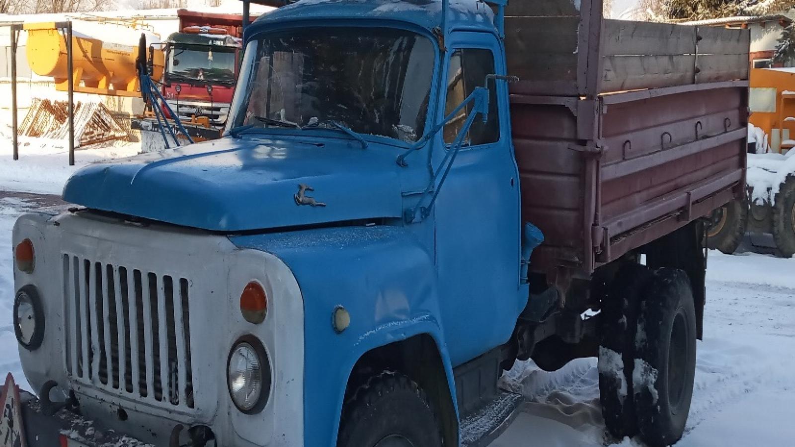 Автосамосвал ГАЗ - САЗ - 3507